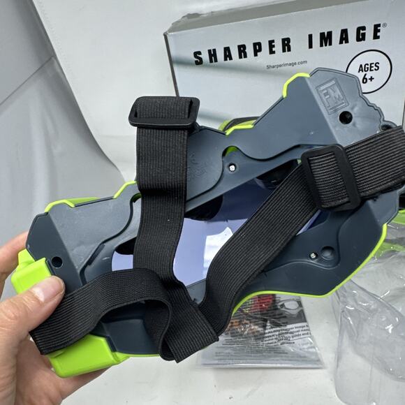 Sharper Image Monster Vision Virtual Reality Games- VERY GOOD Cond. - Picture 3 of 8